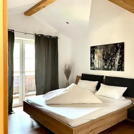 公寓 Penthouse Brixen 布利克森塔勒
