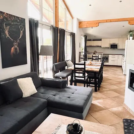 Lägenhet Penthouse Brixen *
